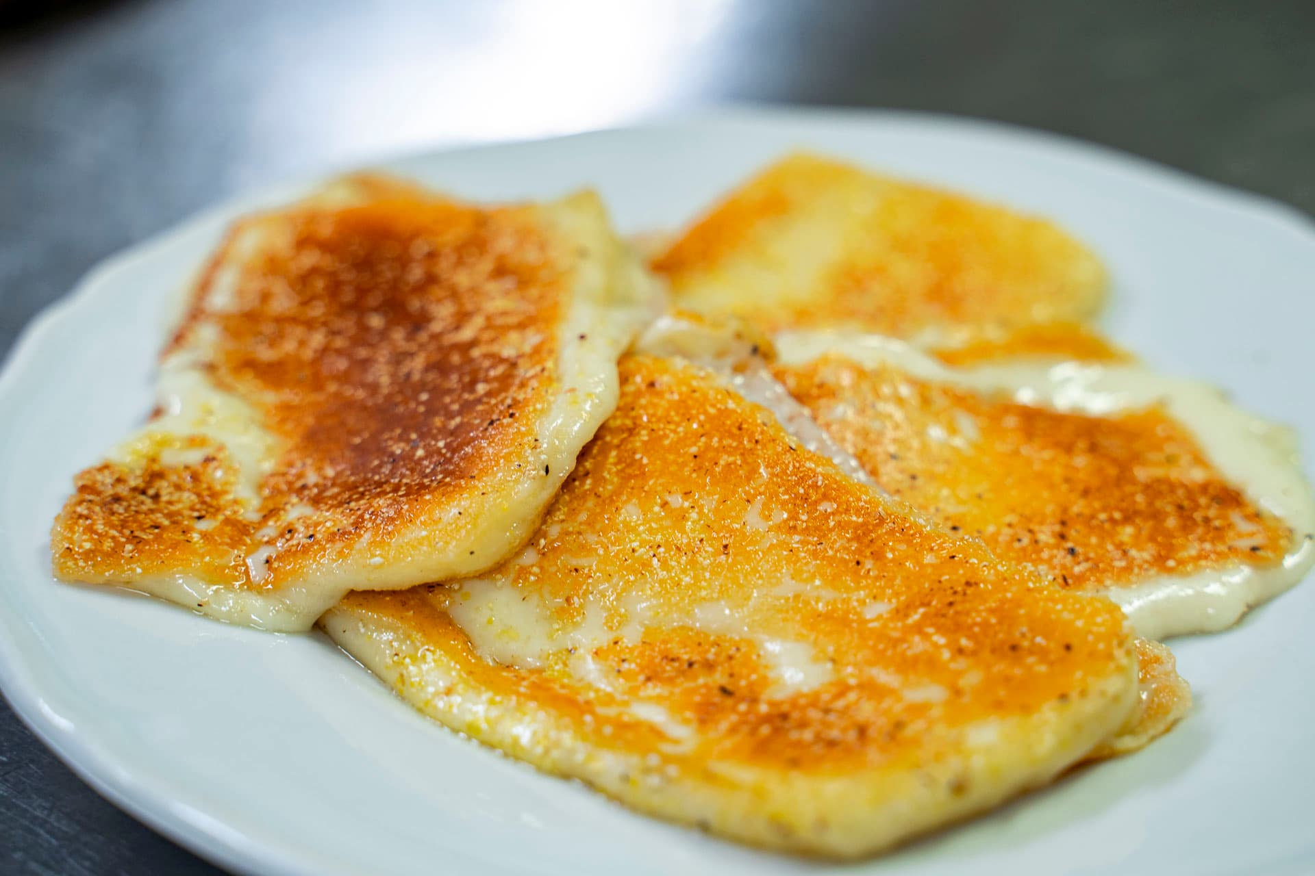 Formaggio alla piastra